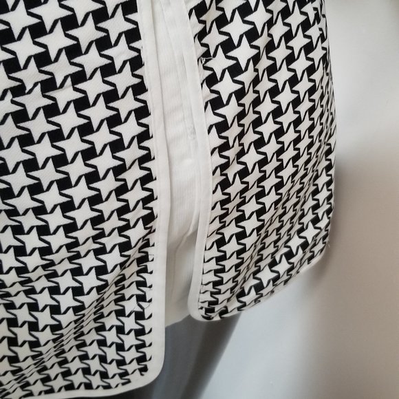 Houndstooth skirt - Picture 2 of 4